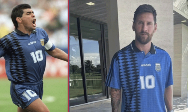 Lionel Messi posó con histórica camiseta de Maradona