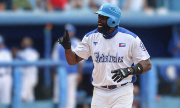 Industriales en la final de la pelota cubana